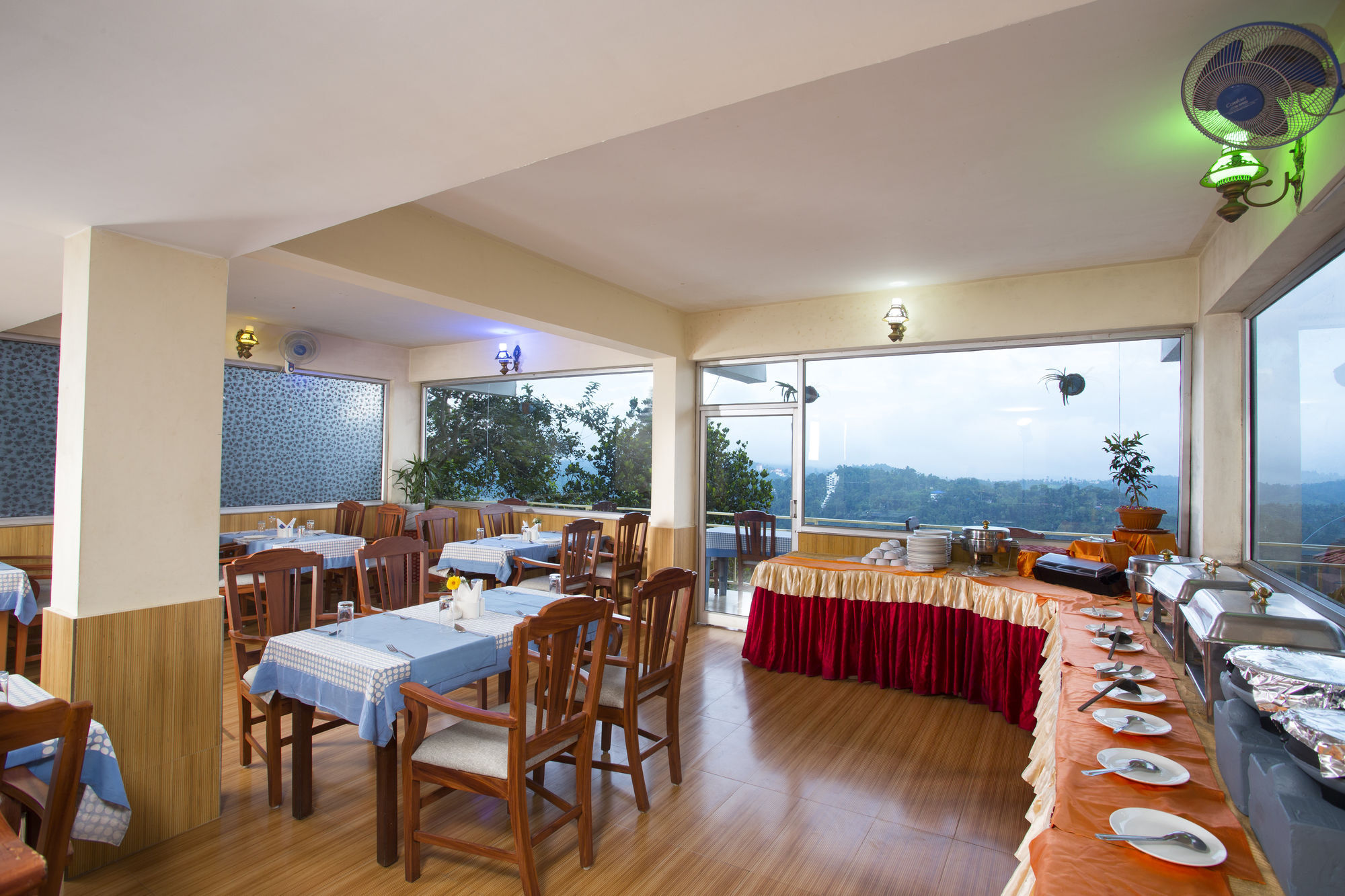 Spice Country Resort Chithirapuram Eksteriør billede