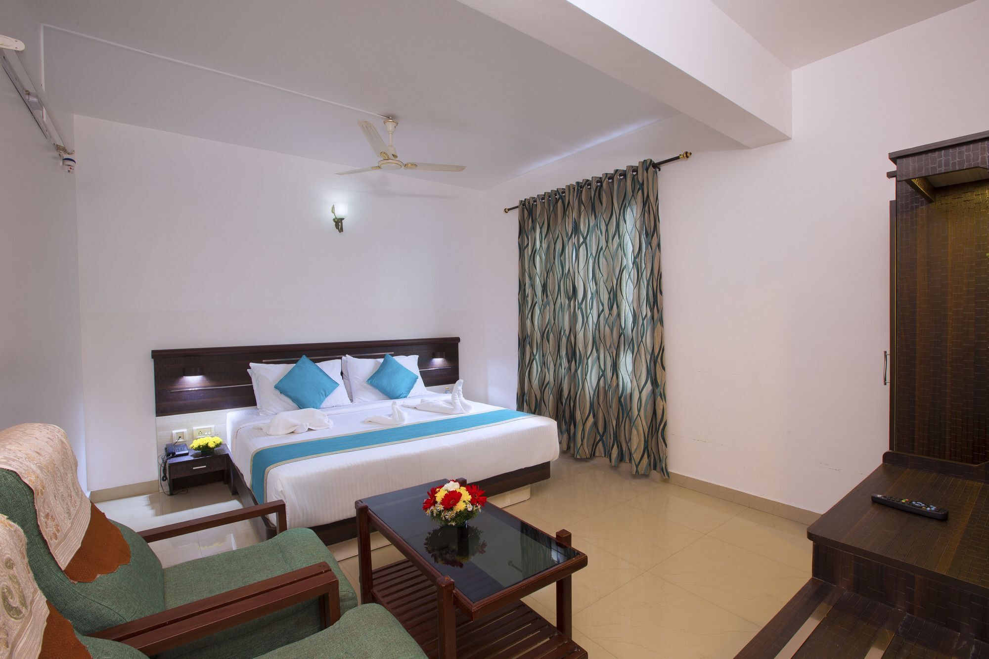 Spice Country Resort Chithirapuram Eksteriør billede